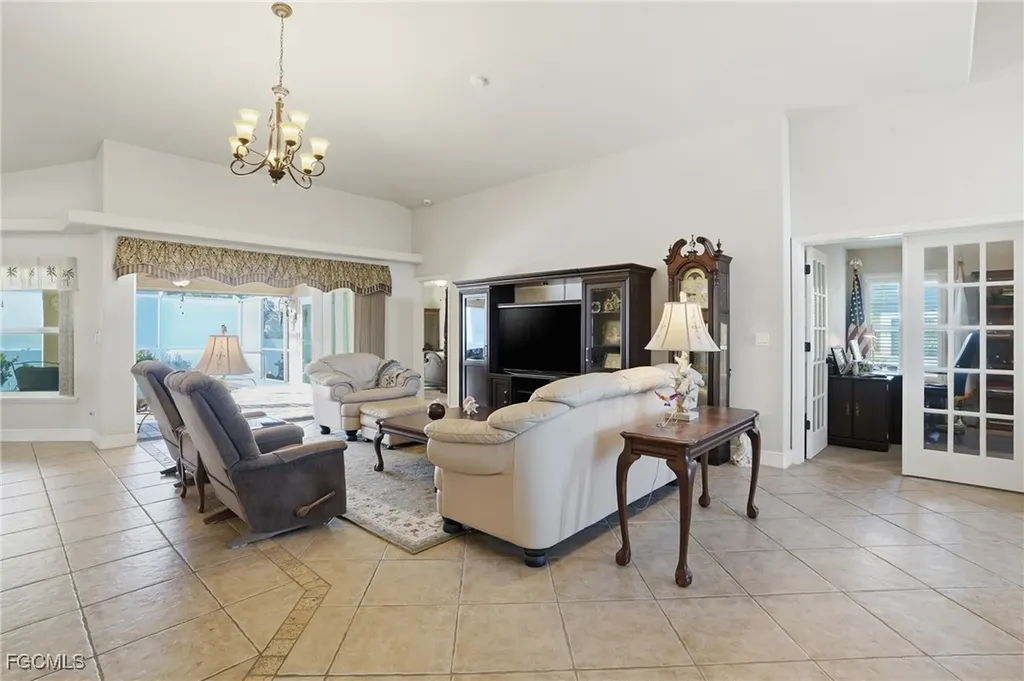 1422 SW 16th Terrace Cape Coral FL 33991