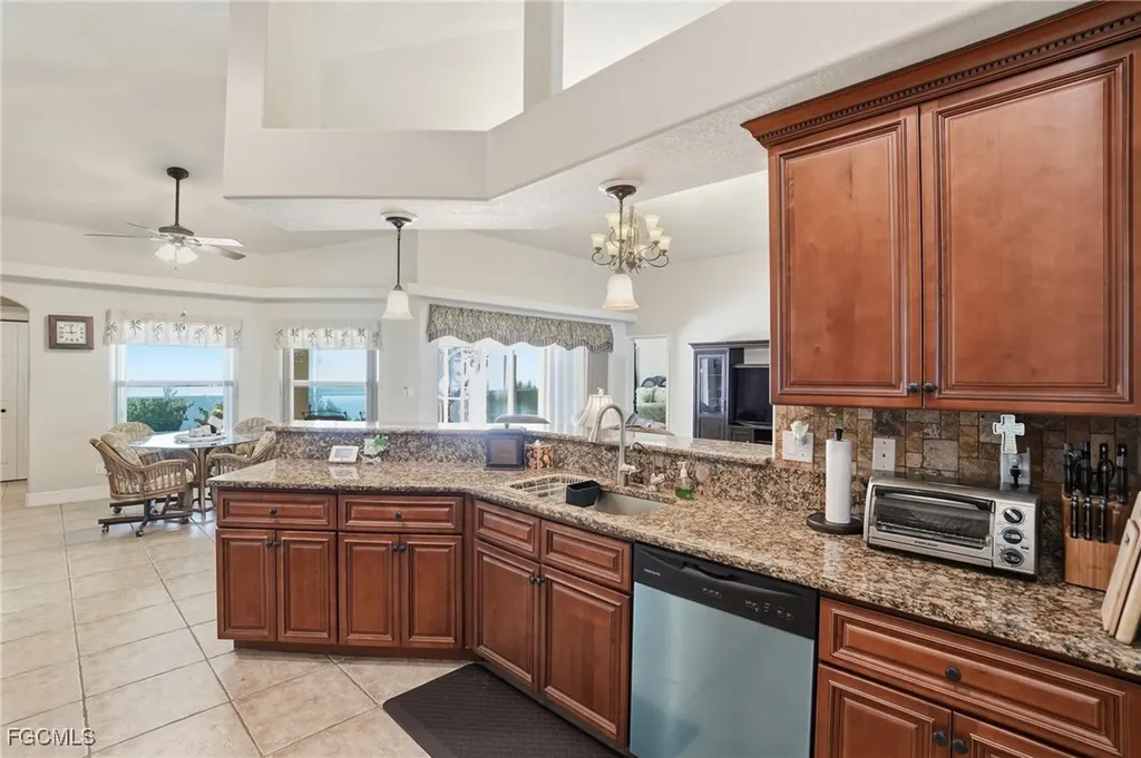 1422 SW 16th Terrace Cape Coral FL 33991
