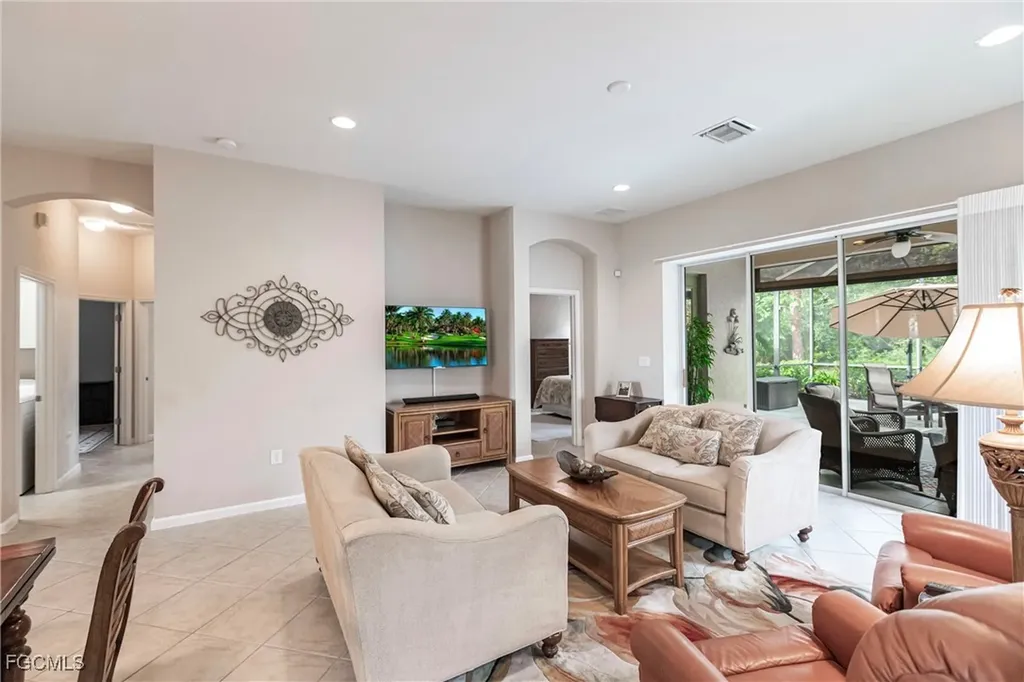 3640 Lakeview Isle Court Fort Myers FL 33905