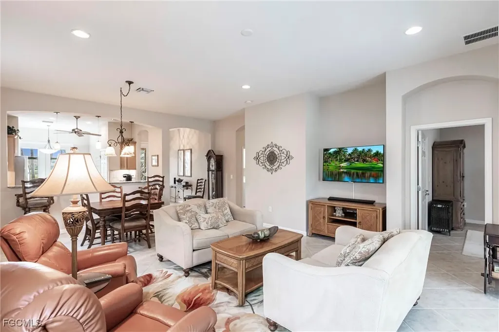 3640 Lakeview Isle Court Fort Myers FL 33905