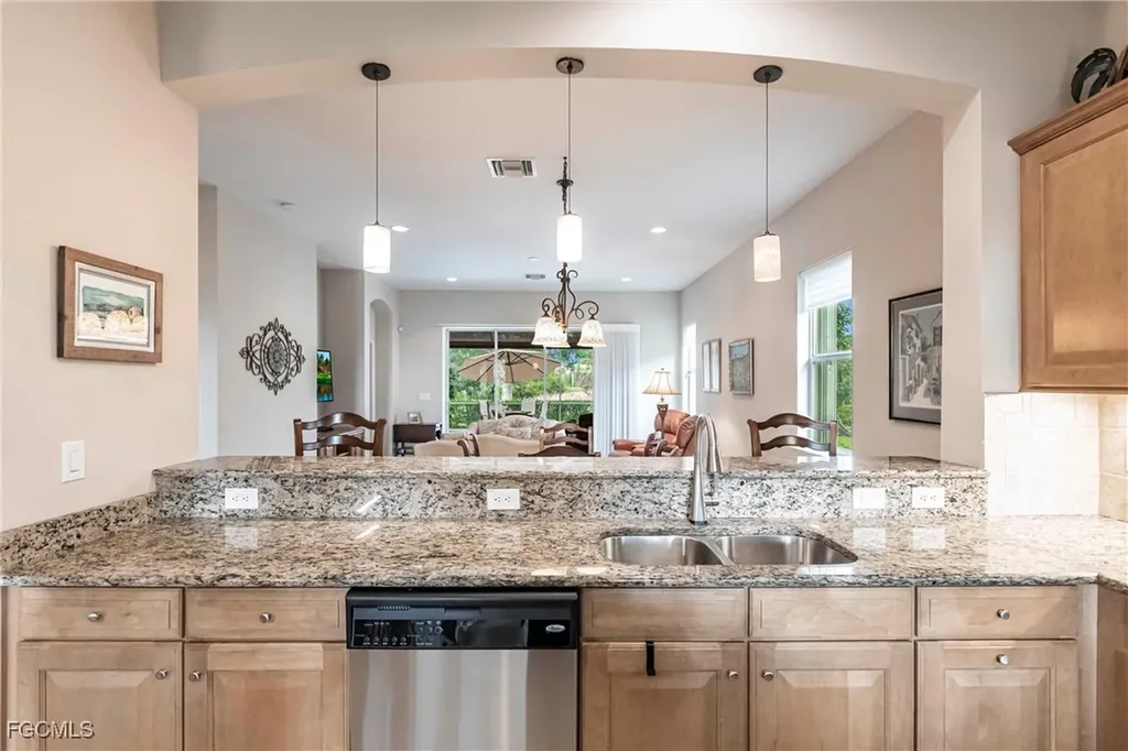 3640 Lakeview Isle Court Fort Myers FL 33905