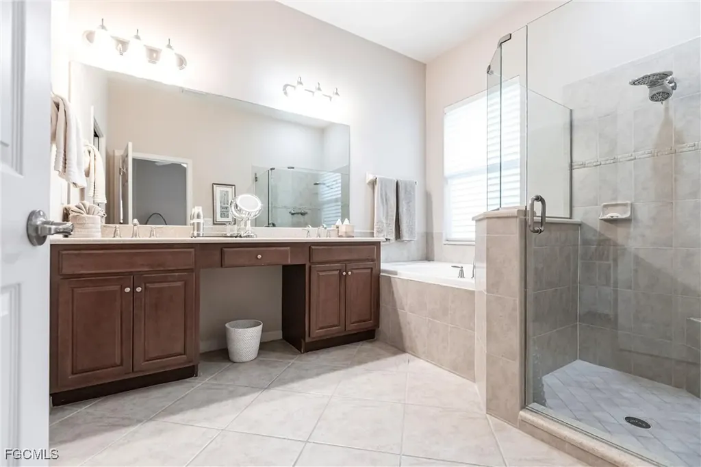 3640 Lakeview Isle Court Fort Myers FL 33905