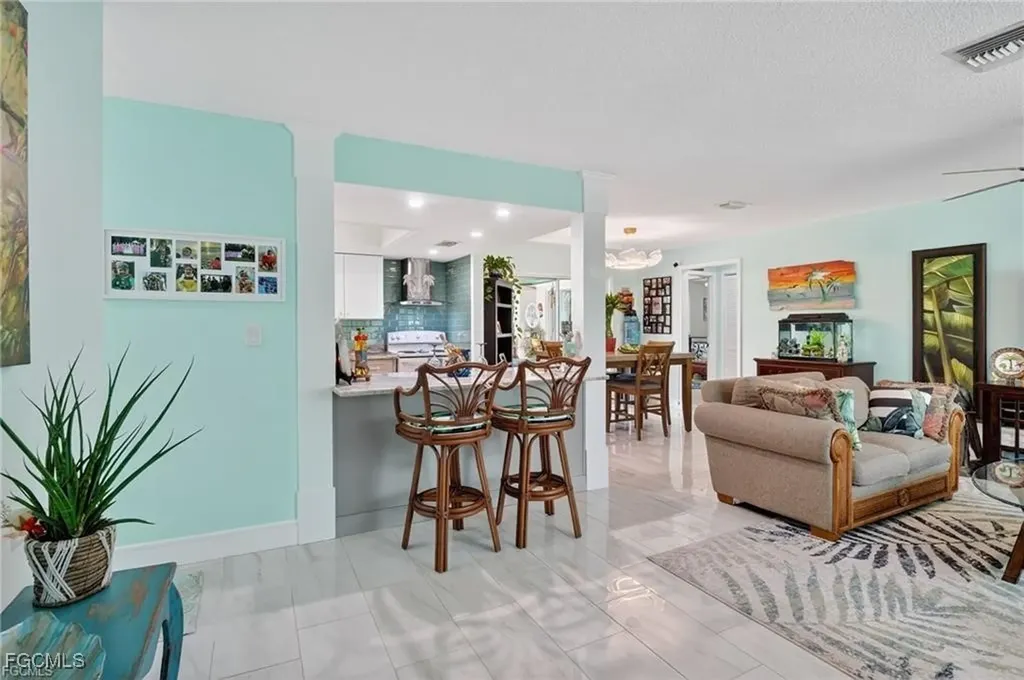 4638 Vinsetta Avenue North Fort Myers FL 33903