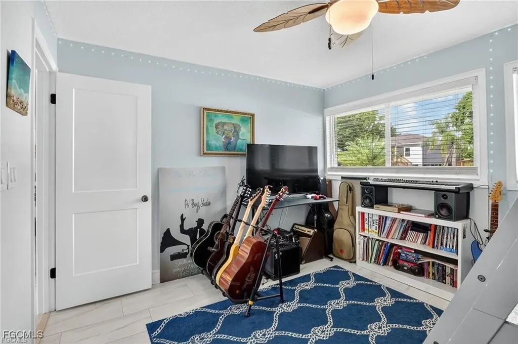 4638 Vinsetta Avenue North Fort Myers FL 33903