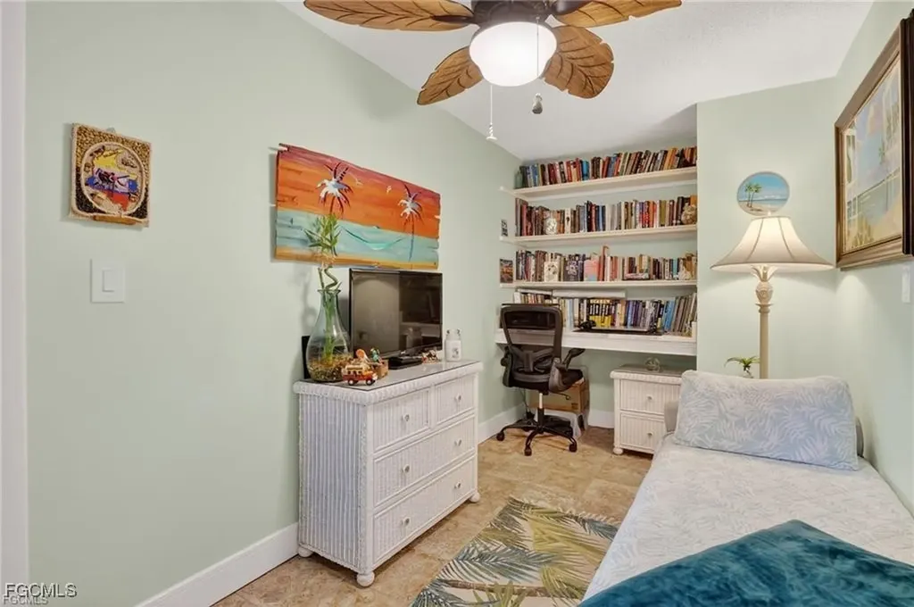 4638 Vinsetta Avenue North Fort Myers FL 33903