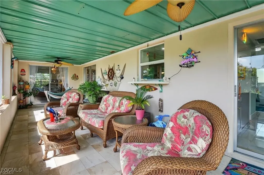 4638 Vinsetta Avenue North Fort Myers FL 33903