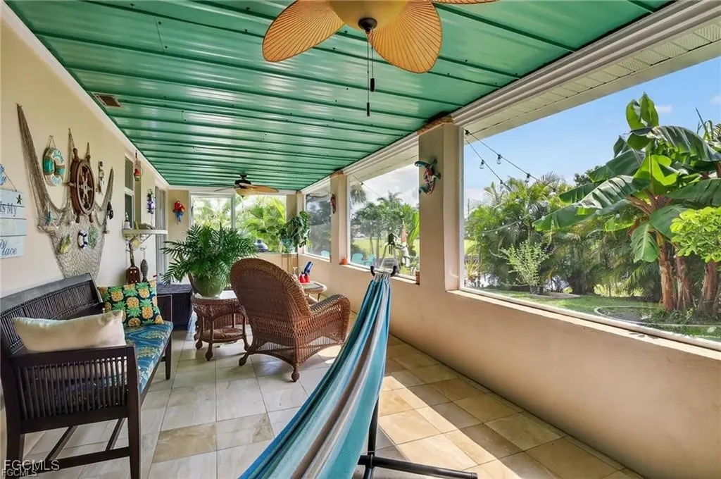 4638 Vinsetta Avenue North Fort Myers FL 33903