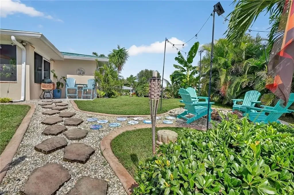 4638 Vinsetta Avenue North Fort Myers FL 33903