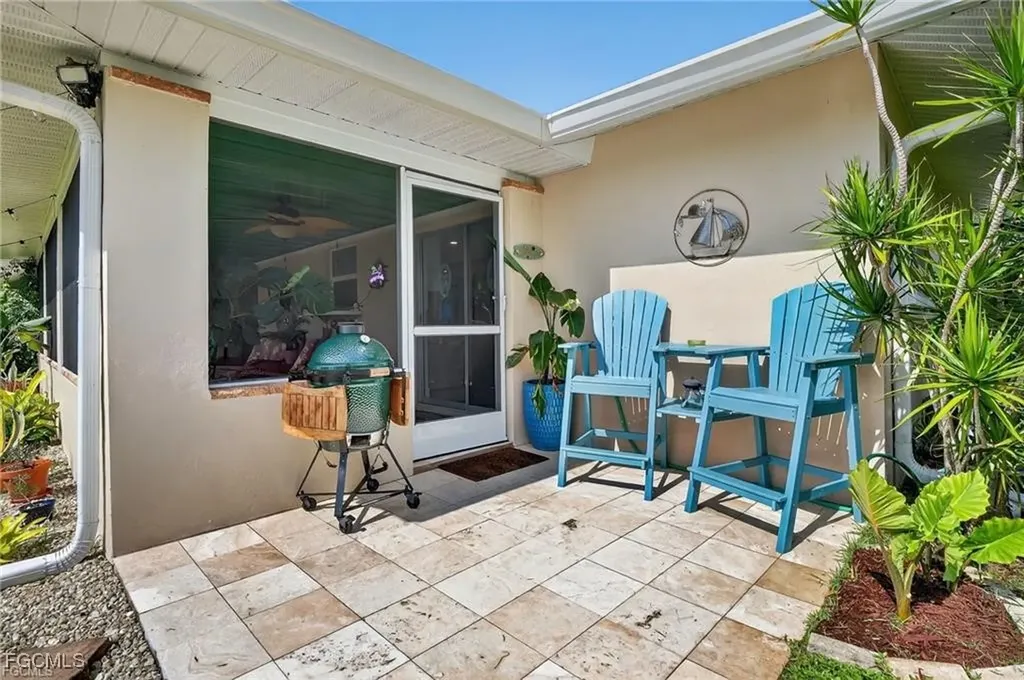 4638 Vinsetta Avenue North Fort Myers FL 33903