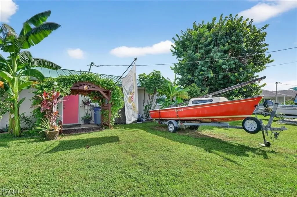 4638 Vinsetta Avenue North Fort Myers FL 33903