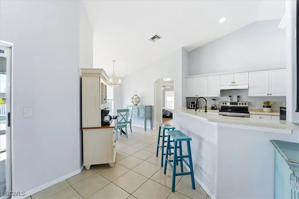 2625 NE 19th Place Cape Coral FL 33909