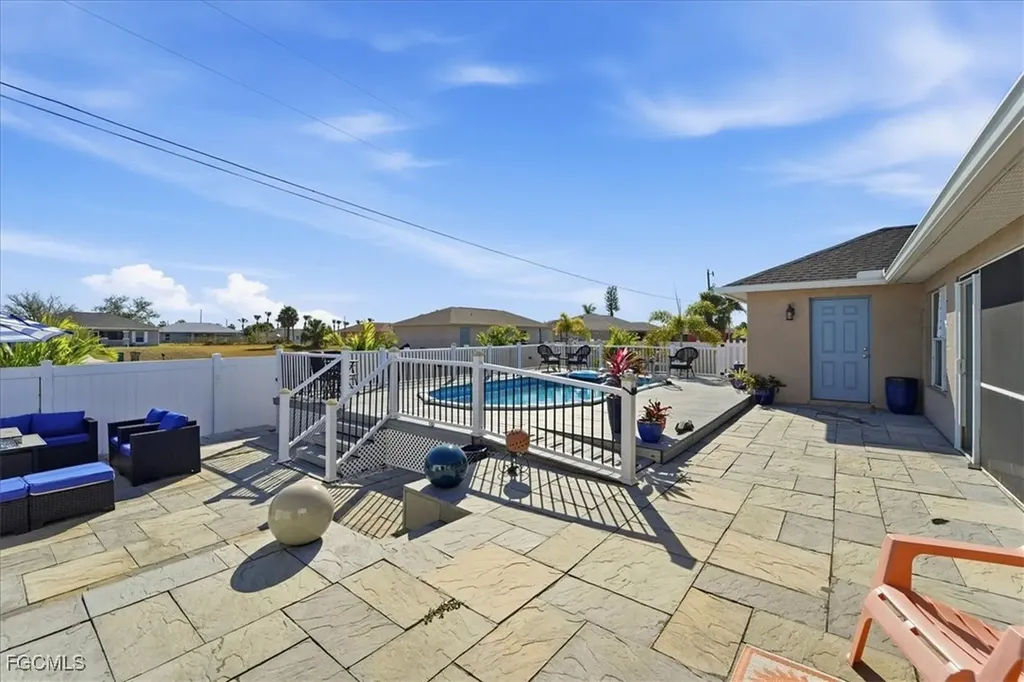 2625 NE 19th Place Cape Coral FL 33909