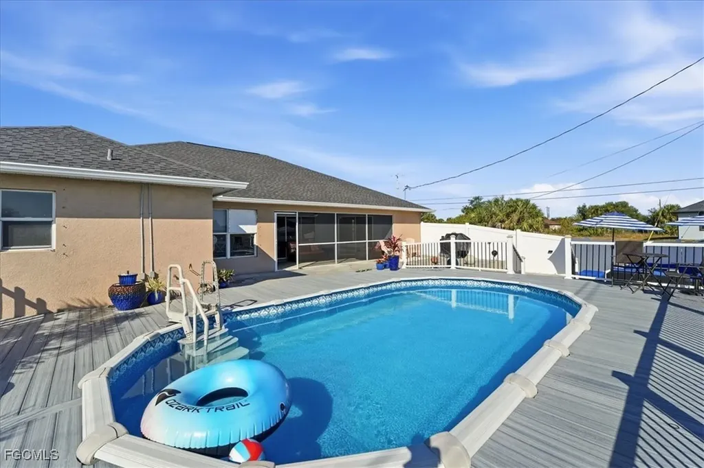 2625 NE 19th Place Cape Coral FL 33909