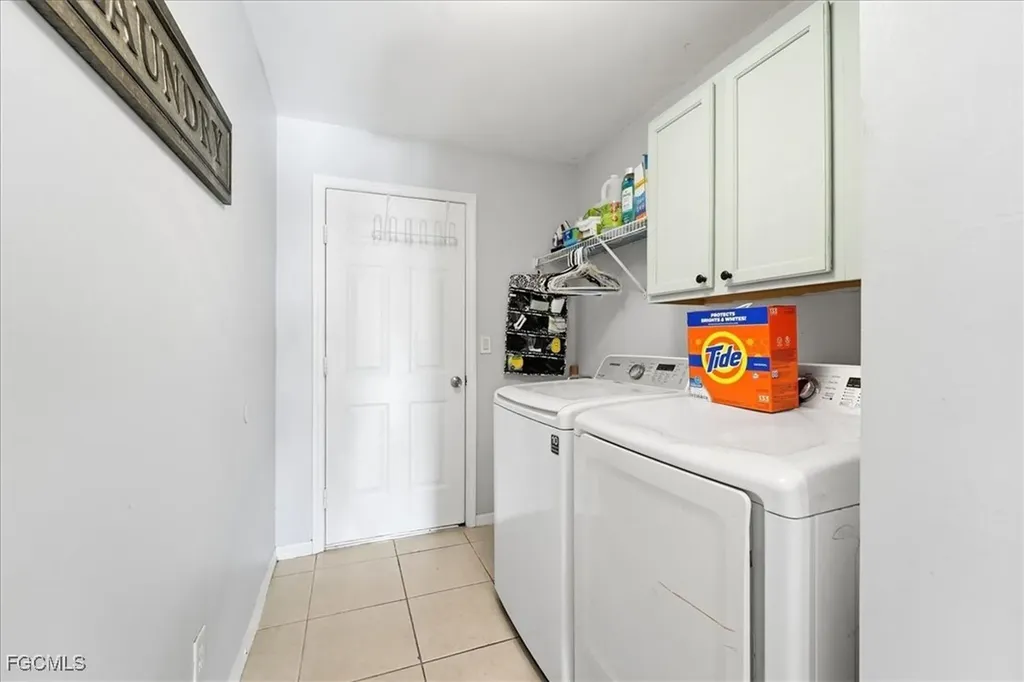 2625 NE 19th Place Cape Coral FL 33909