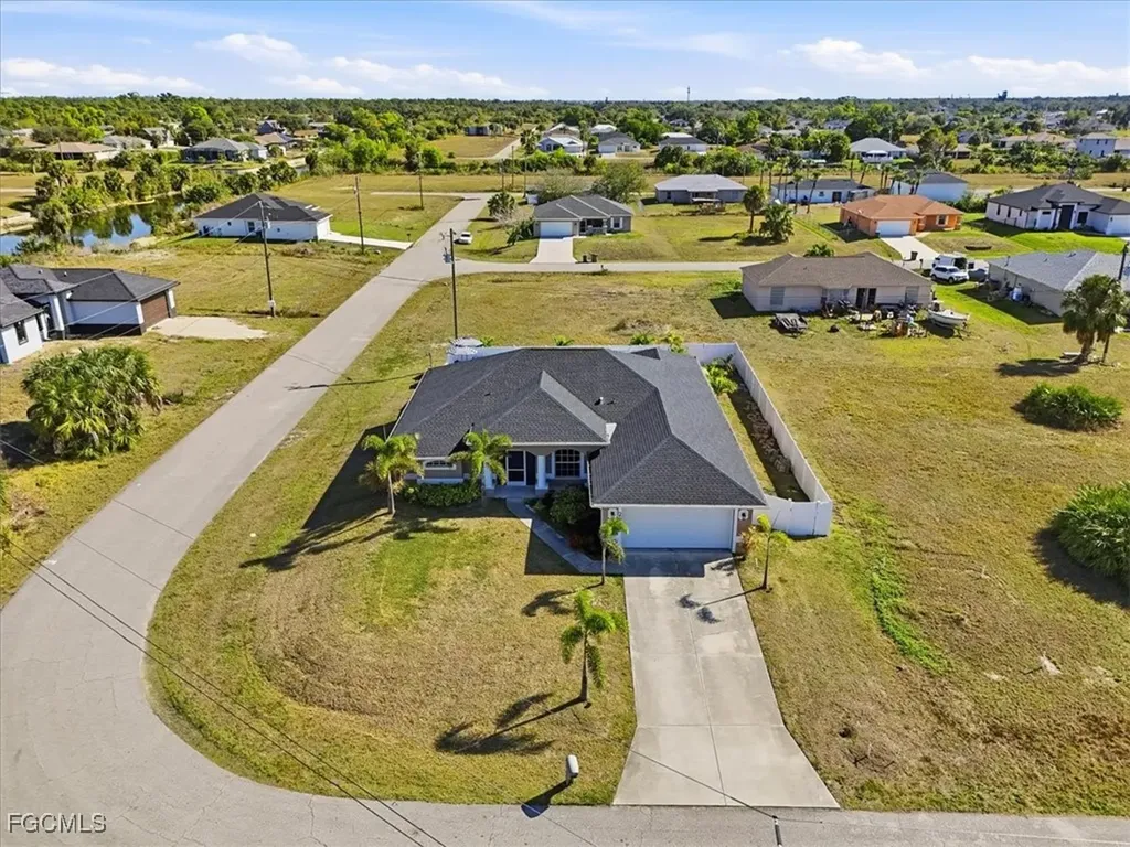 2625 NE 19th Place Cape Coral FL 33909