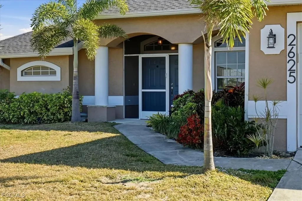 2625 NE 19th Place Cape Coral FL 33909