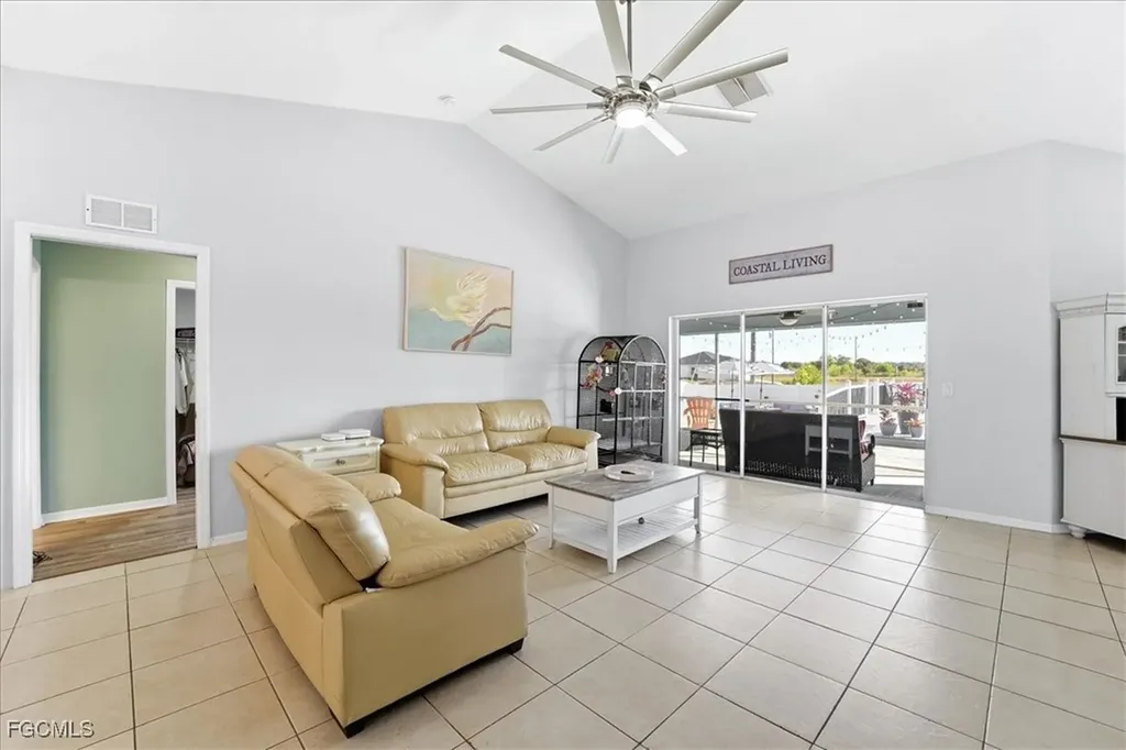 2625 NE 19th Place Cape Coral FL 33909