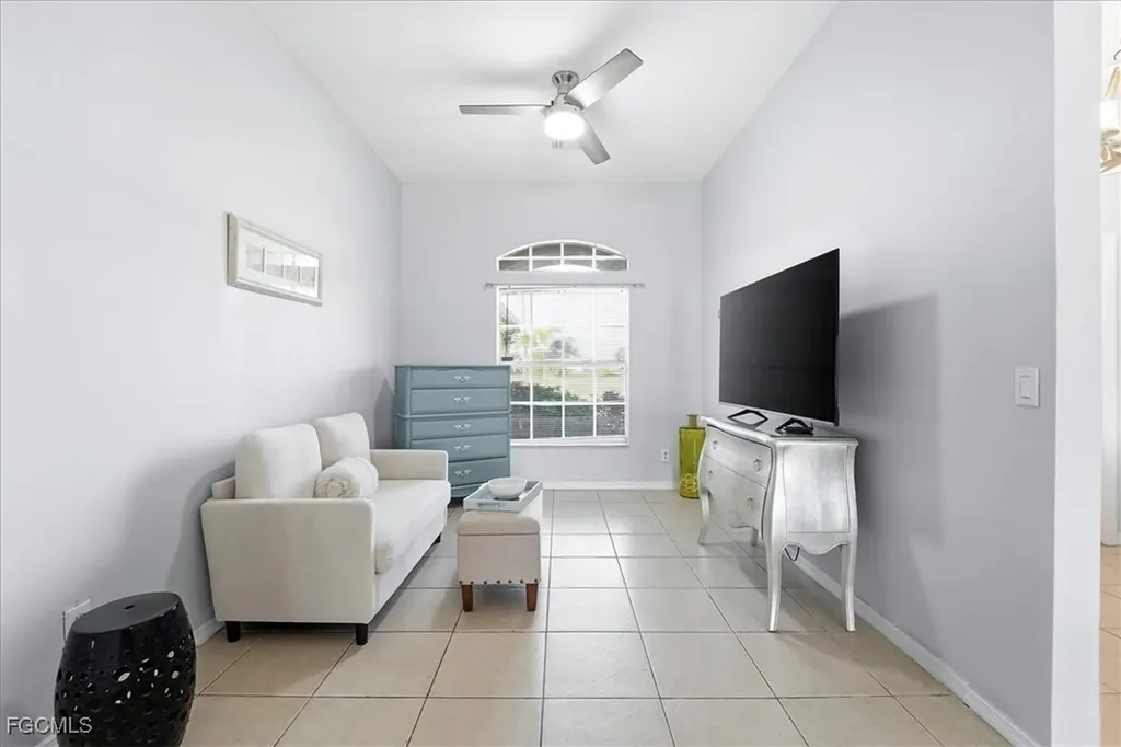 2625 NE 19th Place Cape Coral FL 33909