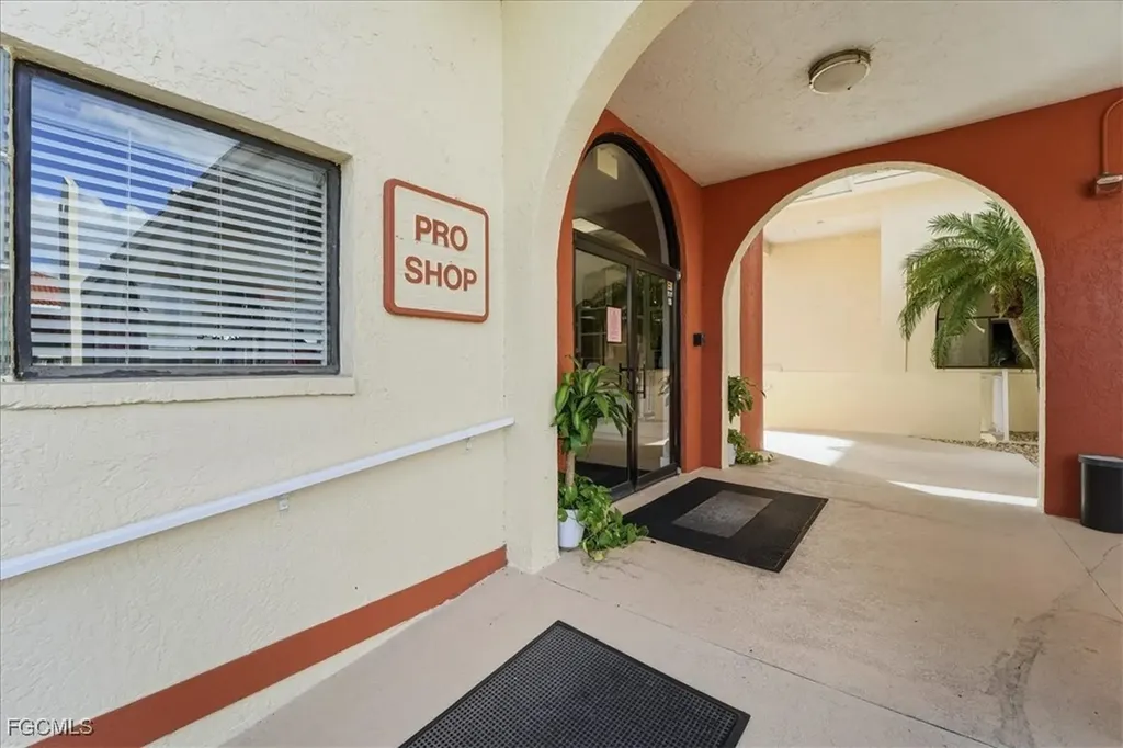 3480 Sabal Springs Boulevard North Fort Myers FL 33917