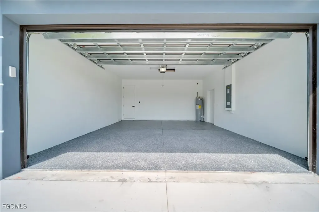 2902 4th Street SW Lehigh Acres FL 33976