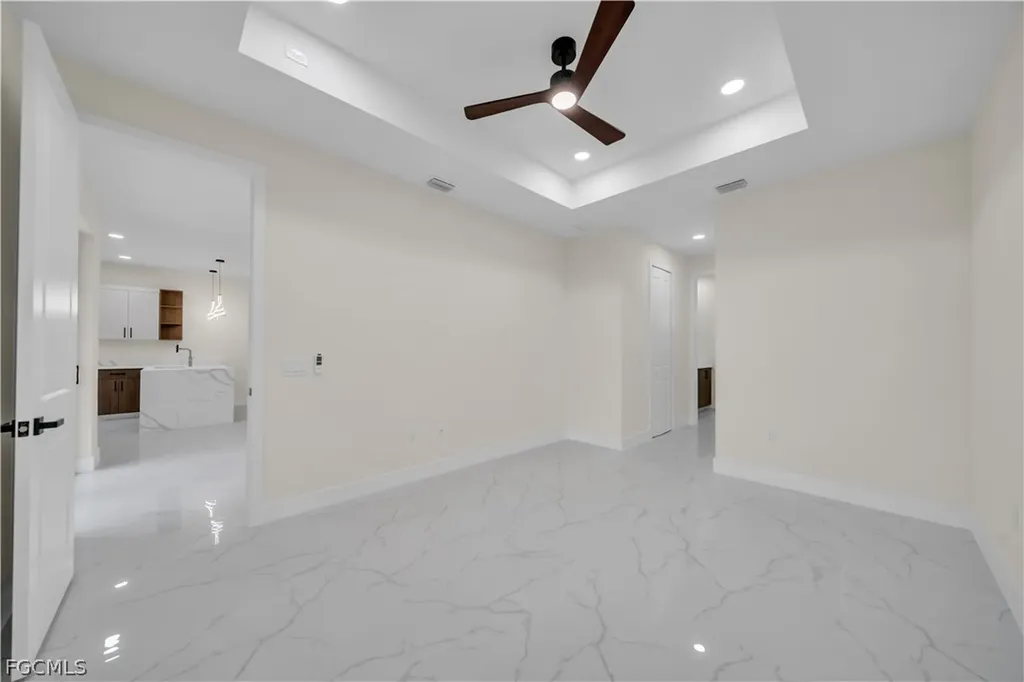 2901 Villa Avenue S Lehigh Acres FL 33976