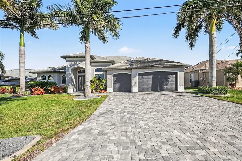 4621 SW 17th Place Cape Coral FL 33914