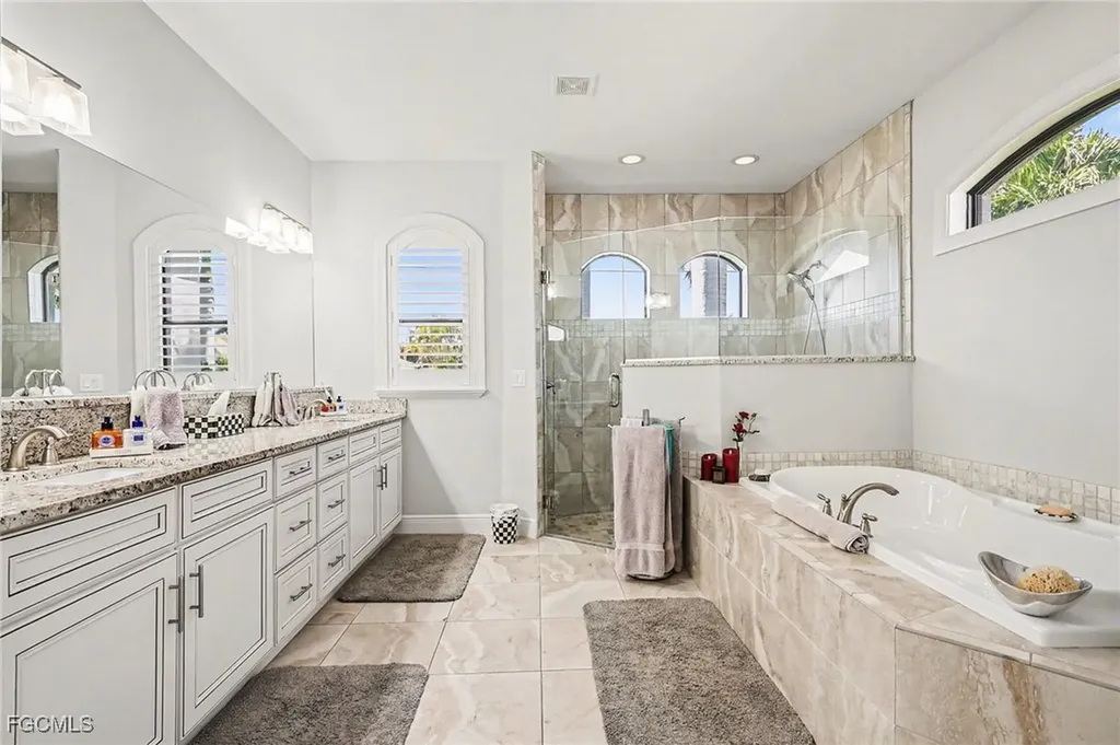 4621 SW 17th Place Cape Coral FL 33914