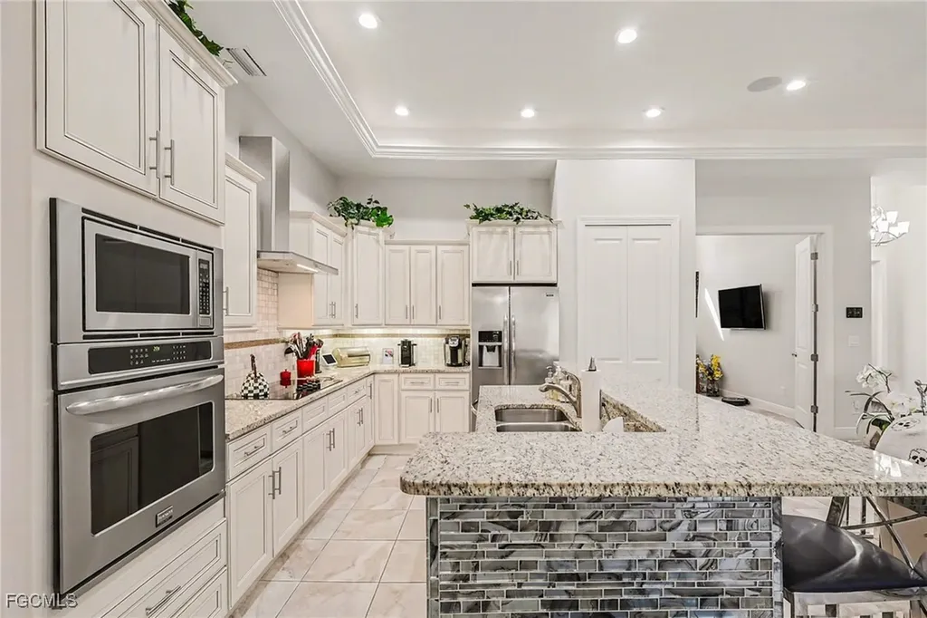 4621 SW 17th Place Cape Coral FL 33914