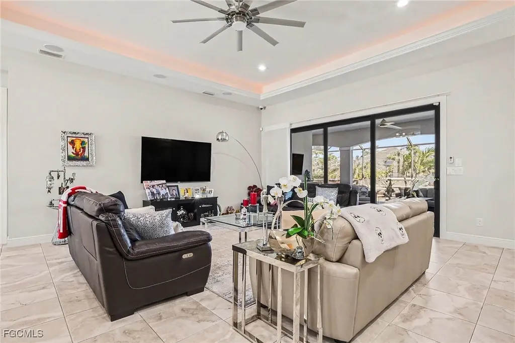 4621 SW 17th Place Cape Coral FL 33914
