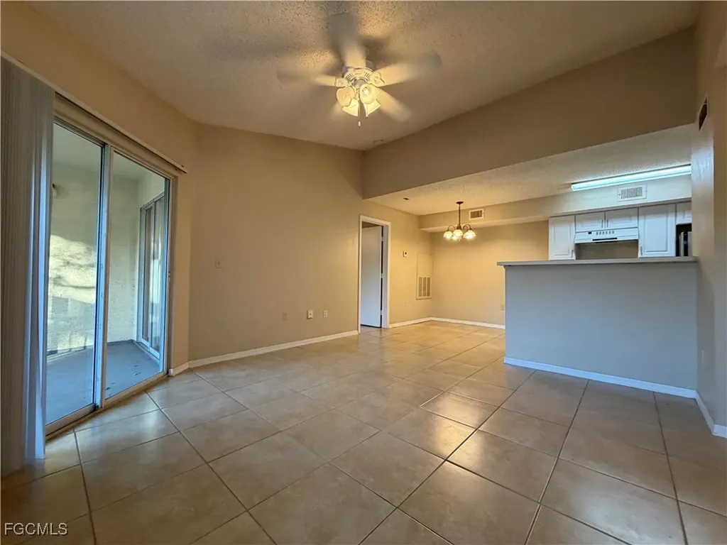 12561 Equestrian Circle Fort Myers FL 33907