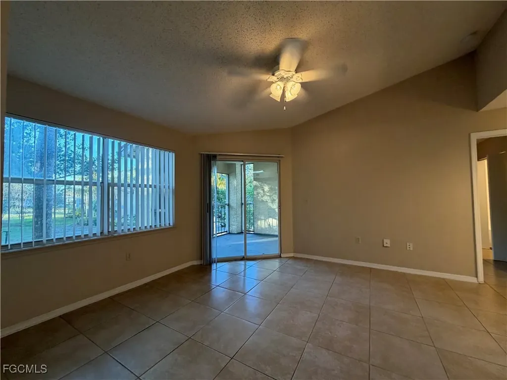 12561 Equestrian Circle Fort Myers FL 33907