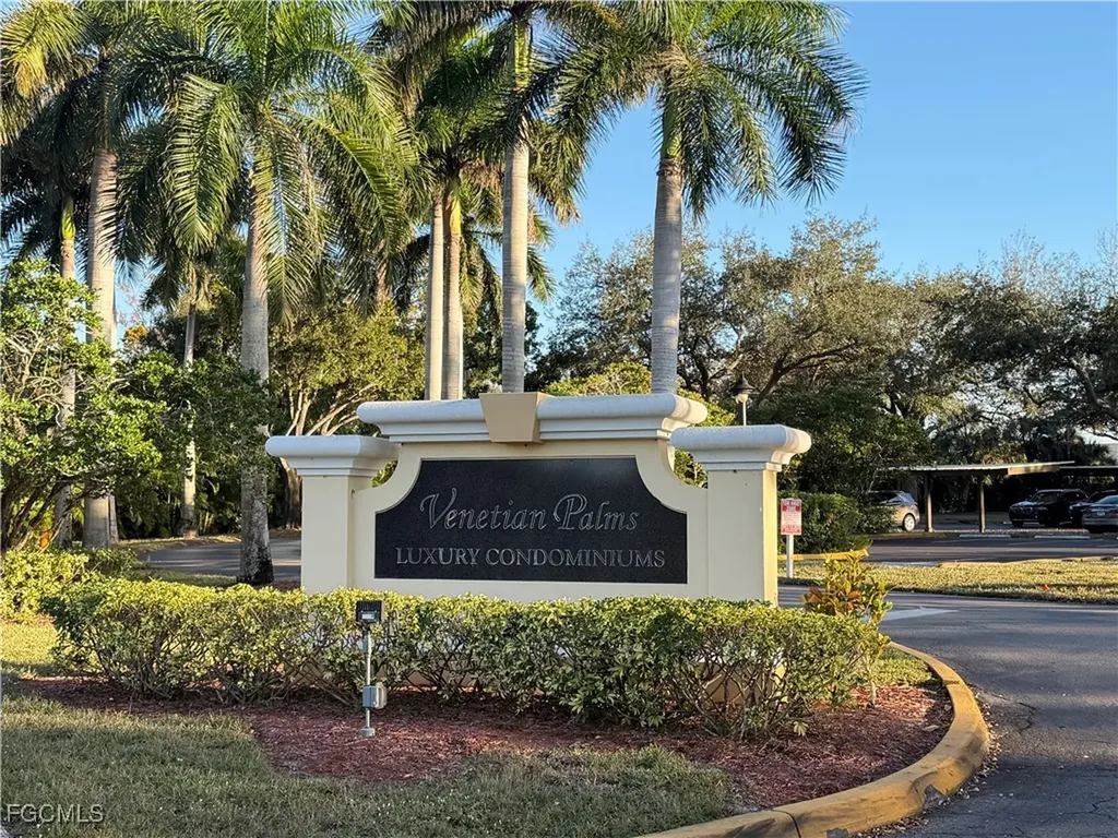 12561 Equestrian Circle Fort Myers FL 33907