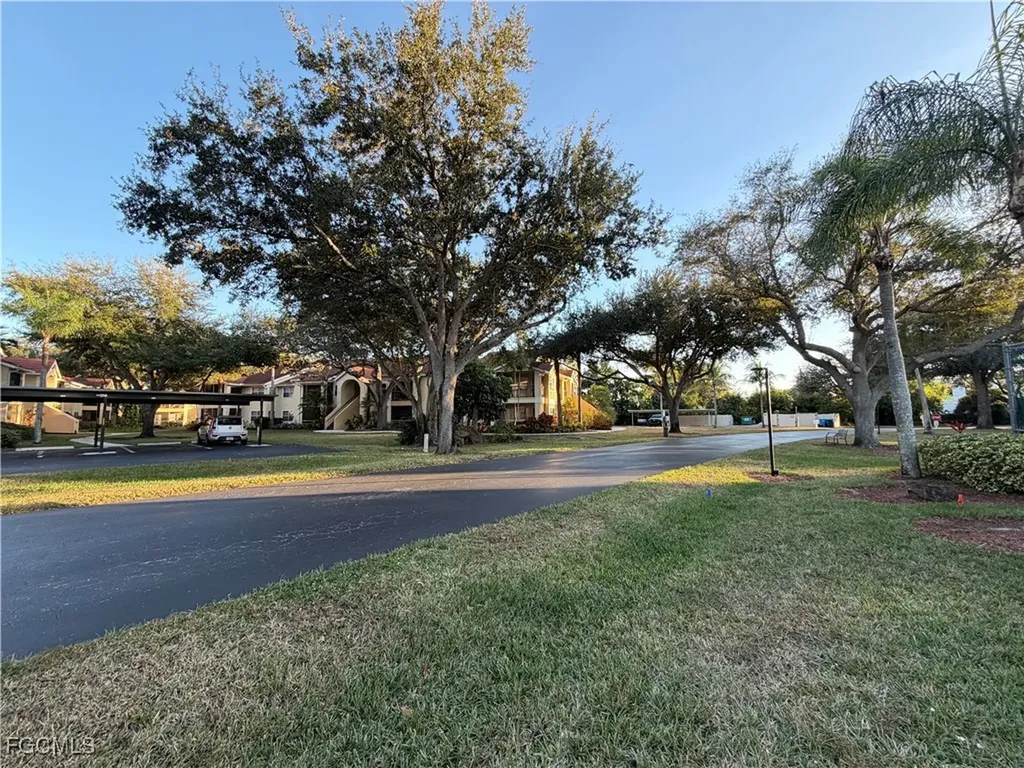 12561 Equestrian Circle Fort Myers FL 33907