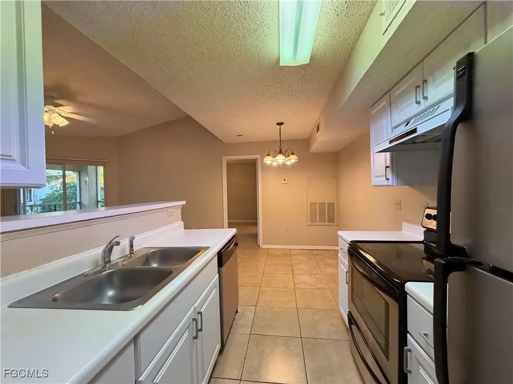 12561 Equestrian Circle Fort Myers FL 33907