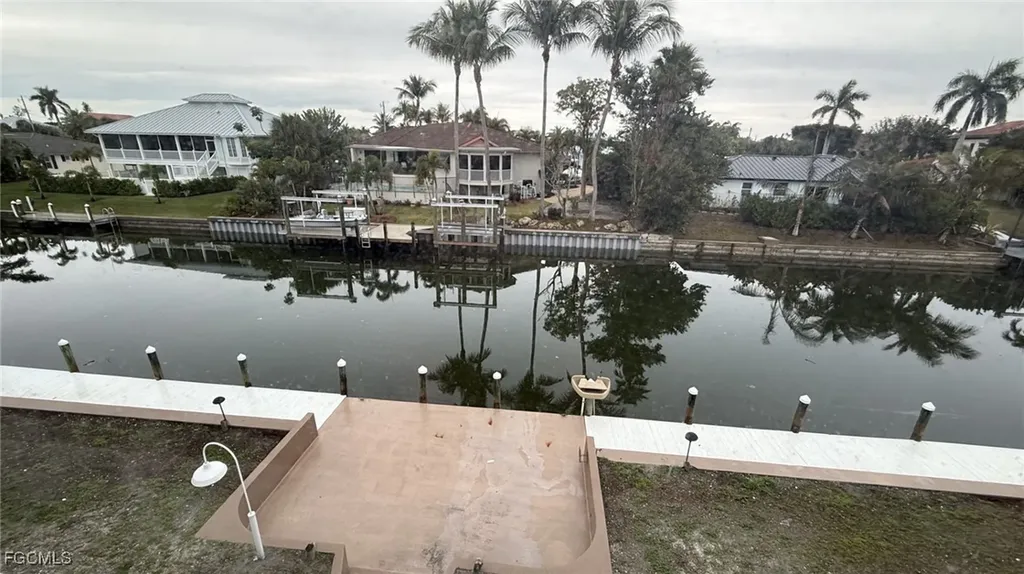 805 E Gulf Drive Sanibel FL 33957