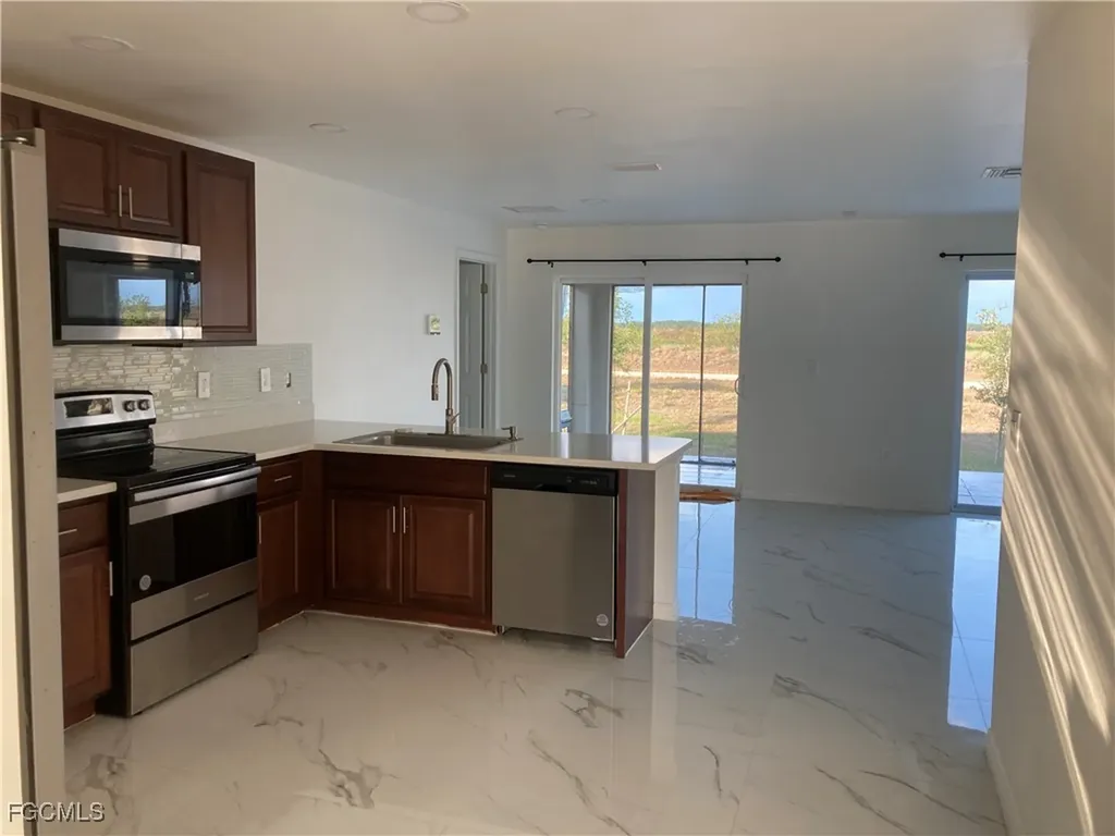 142 Plantation Drive Labelle FL 33935