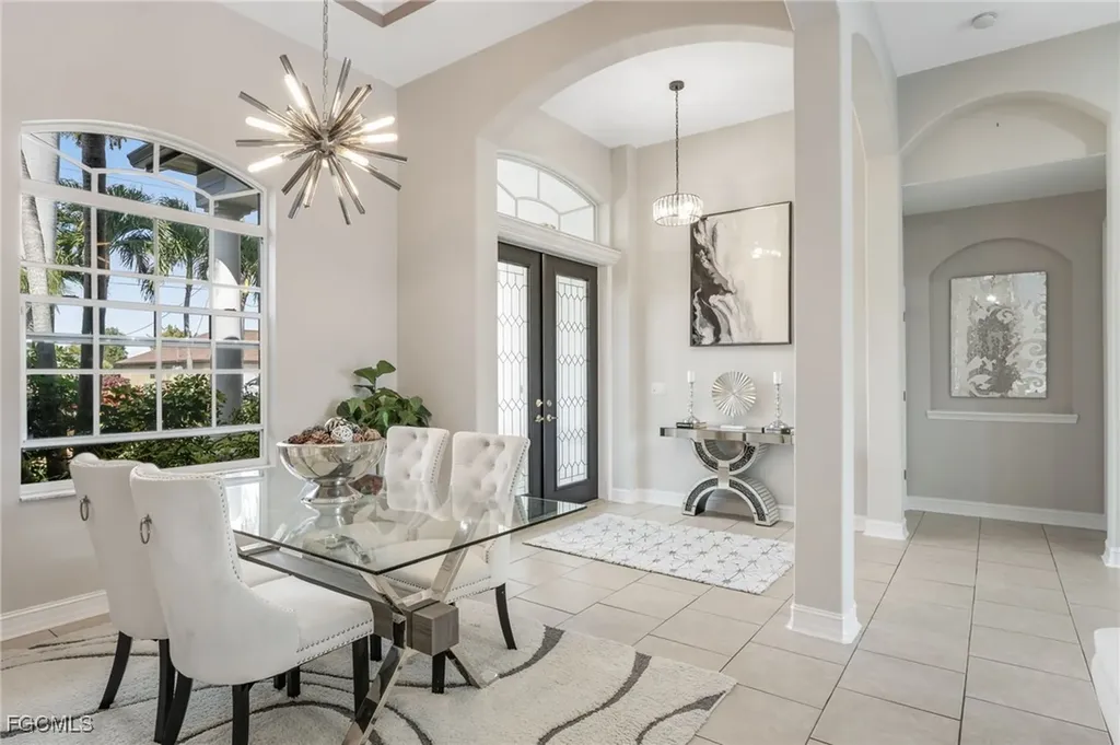 2814 SW 30th Street Cape Coral FL 33914