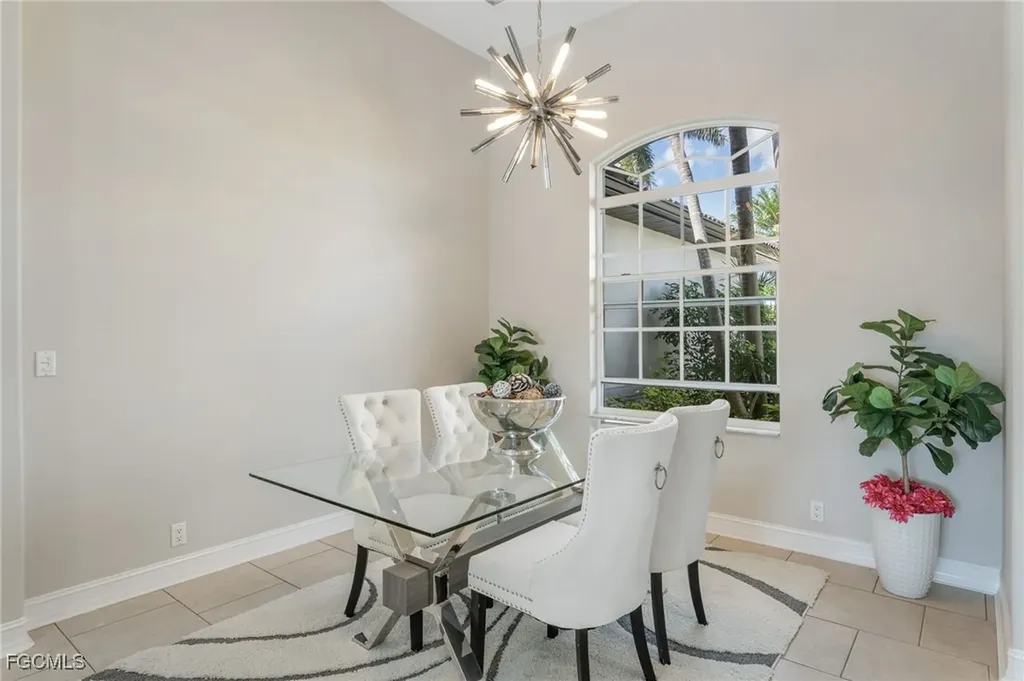 2814 SW 30th Street Cape Coral FL 33914
