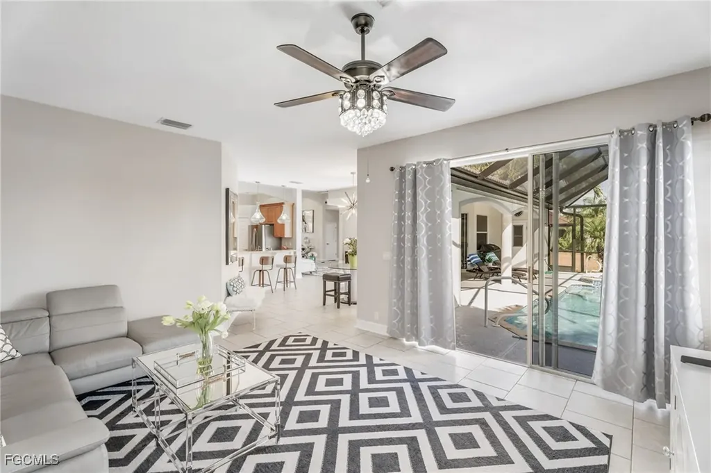 2814 SW 30th Street Cape Coral FL 33914