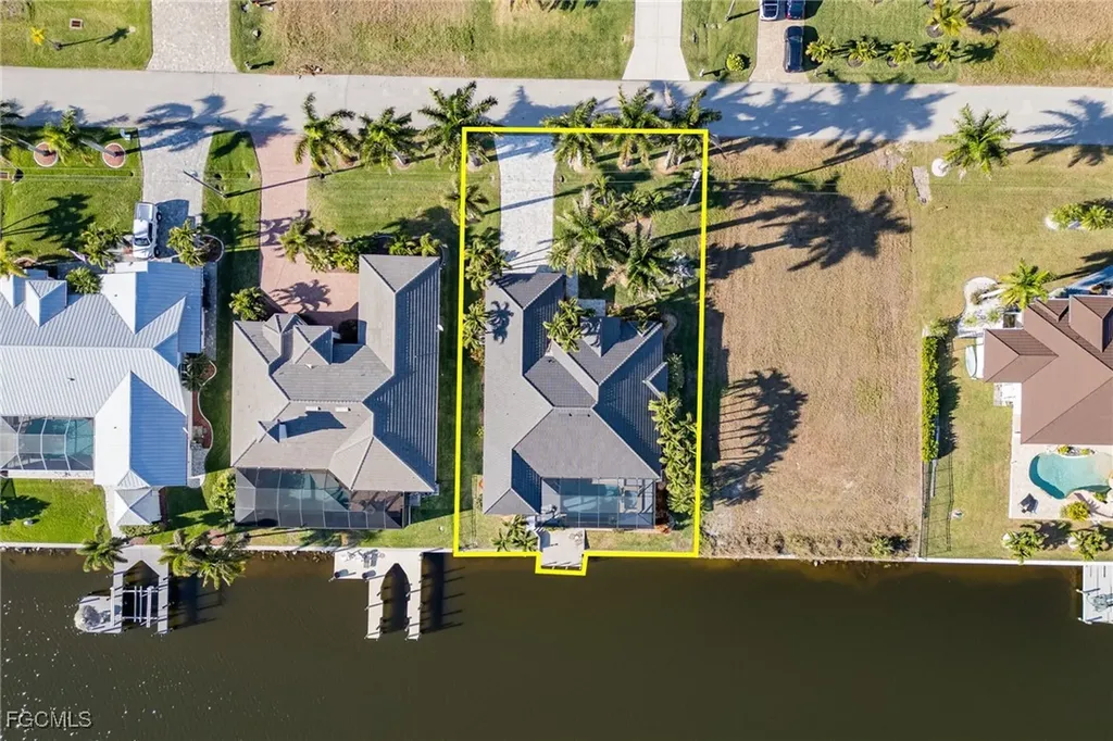 2814 SW 30th Street Cape Coral FL 33914