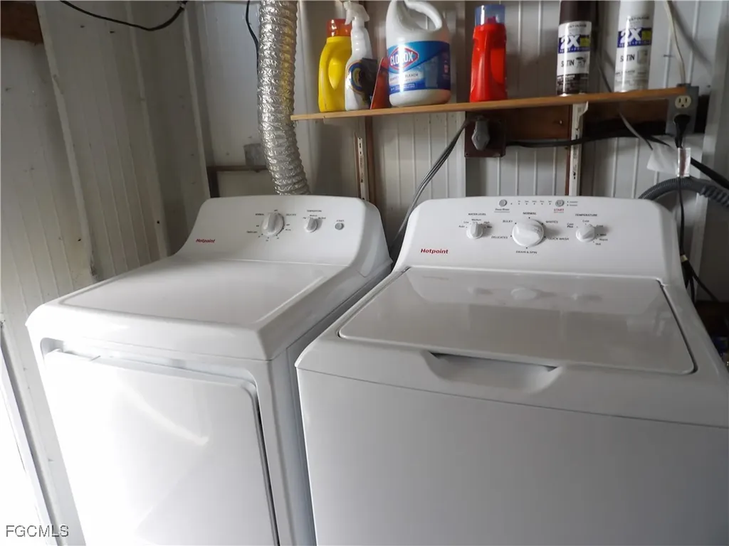 239 Shrub Lane N North Fort Myers FL 33917