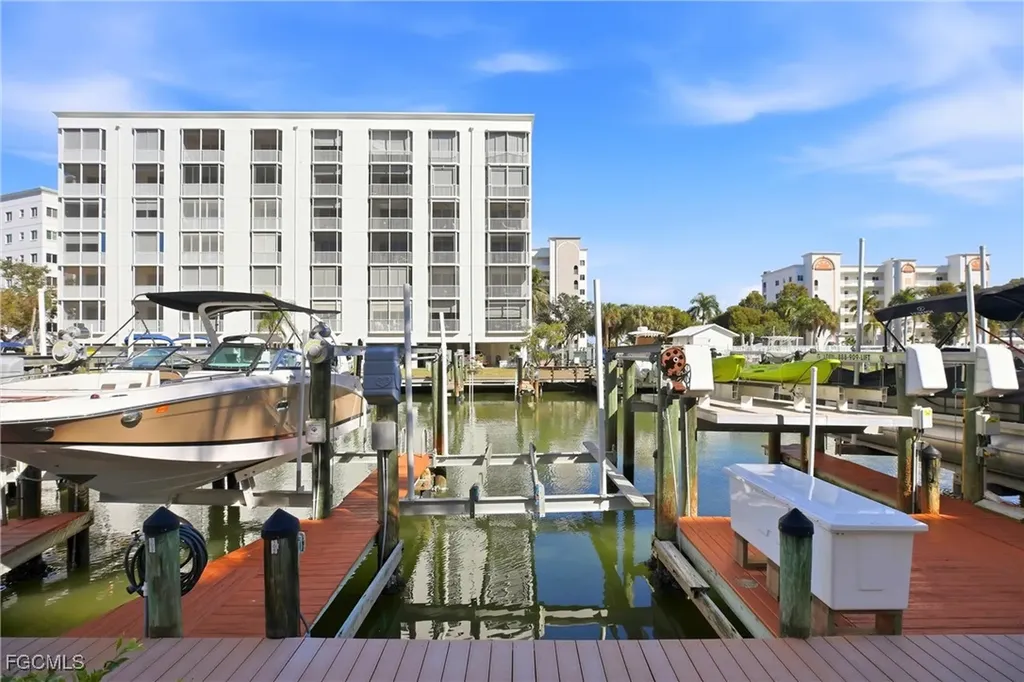 4421 Bay Beach Lane Fort Myers Beach FL 33931
