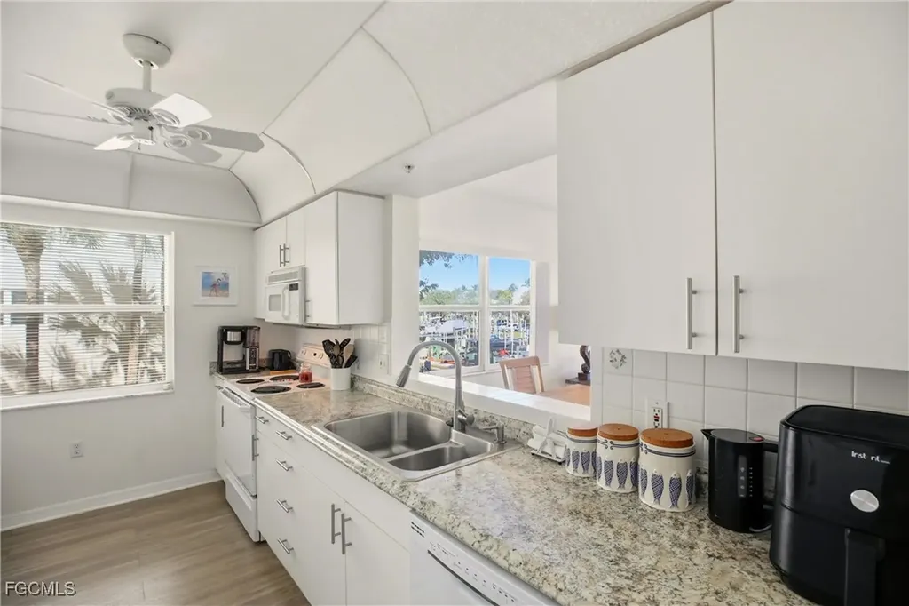 4421 Bay Beach Lane Fort Myers Beach FL 33931