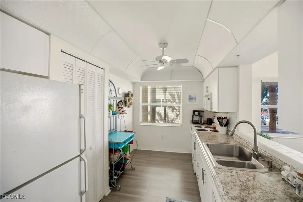 4421 Bay Beach Lane Fort Myers Beach FL 33931