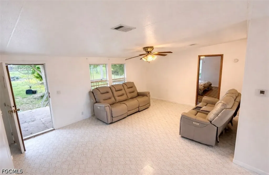 765 S Trebol Street Clewiston FL 33440