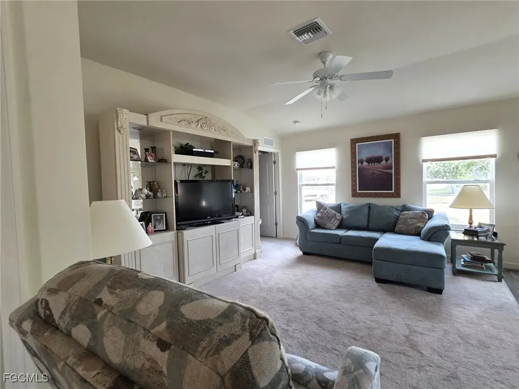 2217 SW 3rd Avenue Cape Coral FL 33991