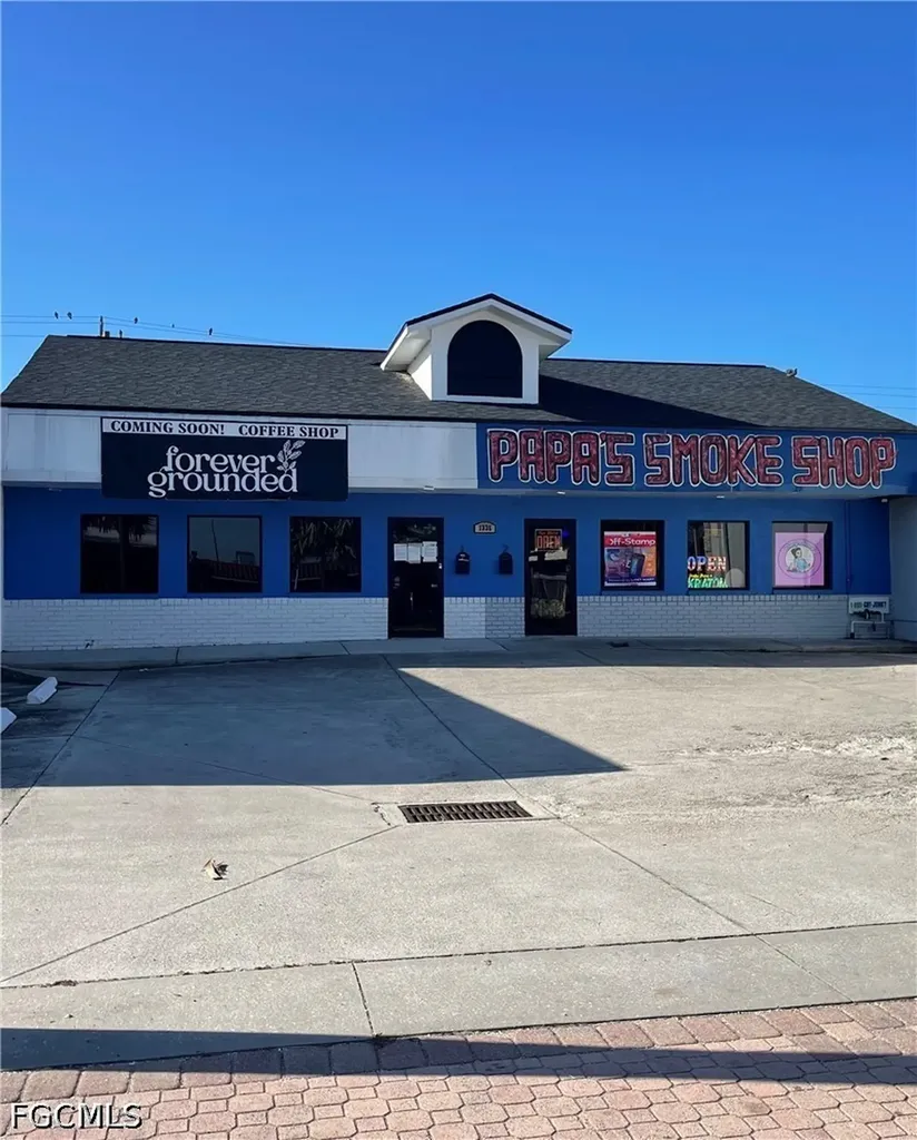 1336 Cape Coral Parkway E Cape Coral FL 33904