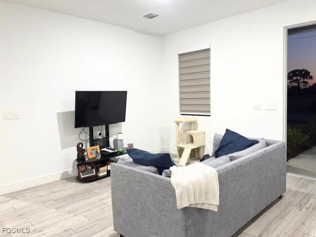 8033 Melody Circle Labelle FL 33935