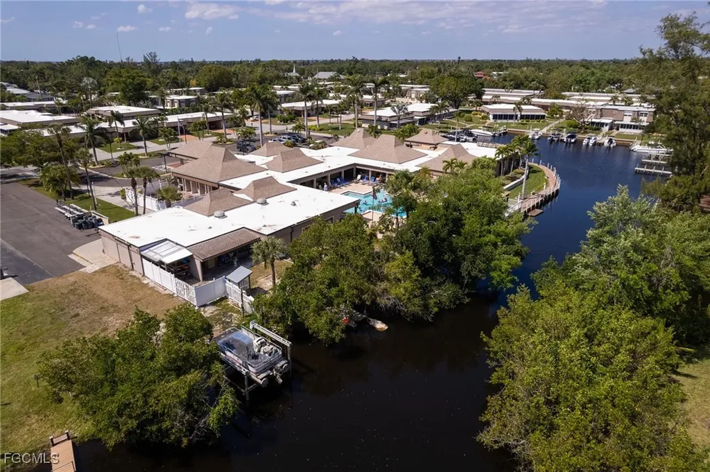 5773 Bass Circle Fort Myers FL 33919