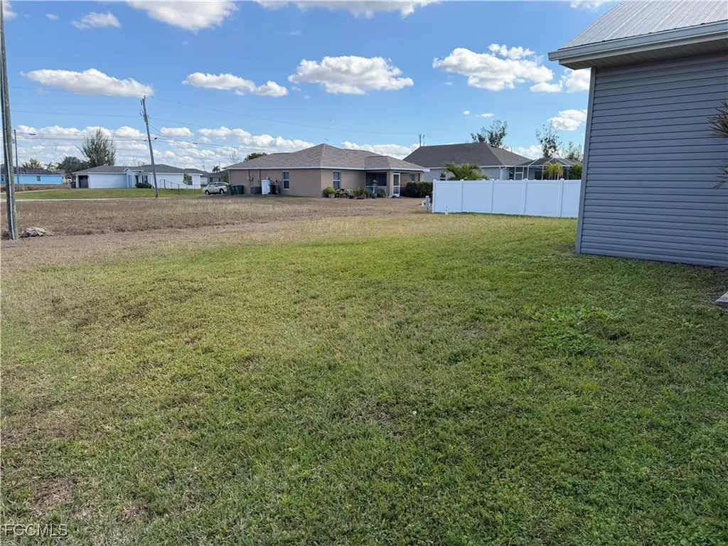 2113 NW 22nd Avenue Cape Coral FL 33993